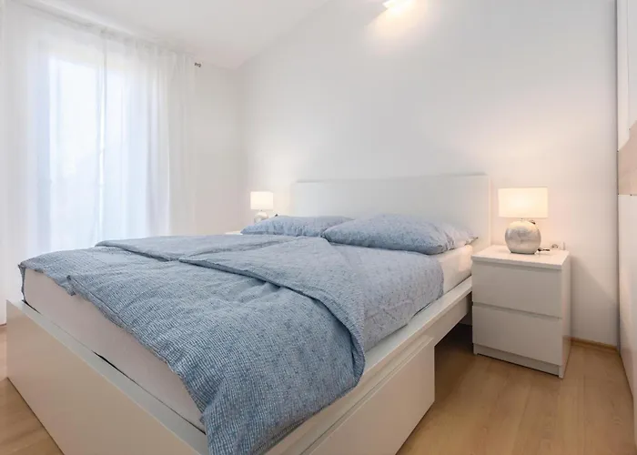 Korculanska I * Poreč